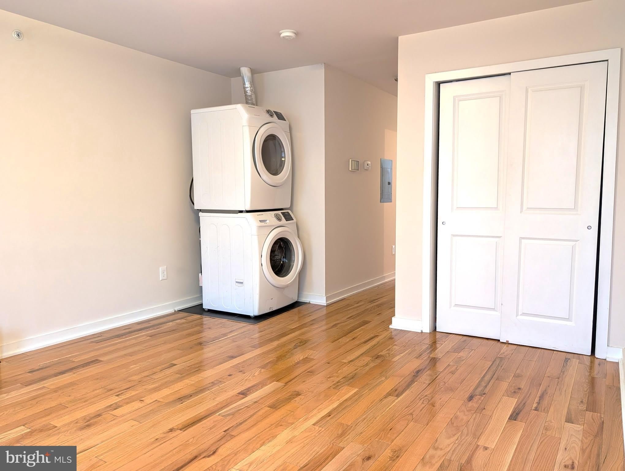 1204 E PALMER Street – photo 3