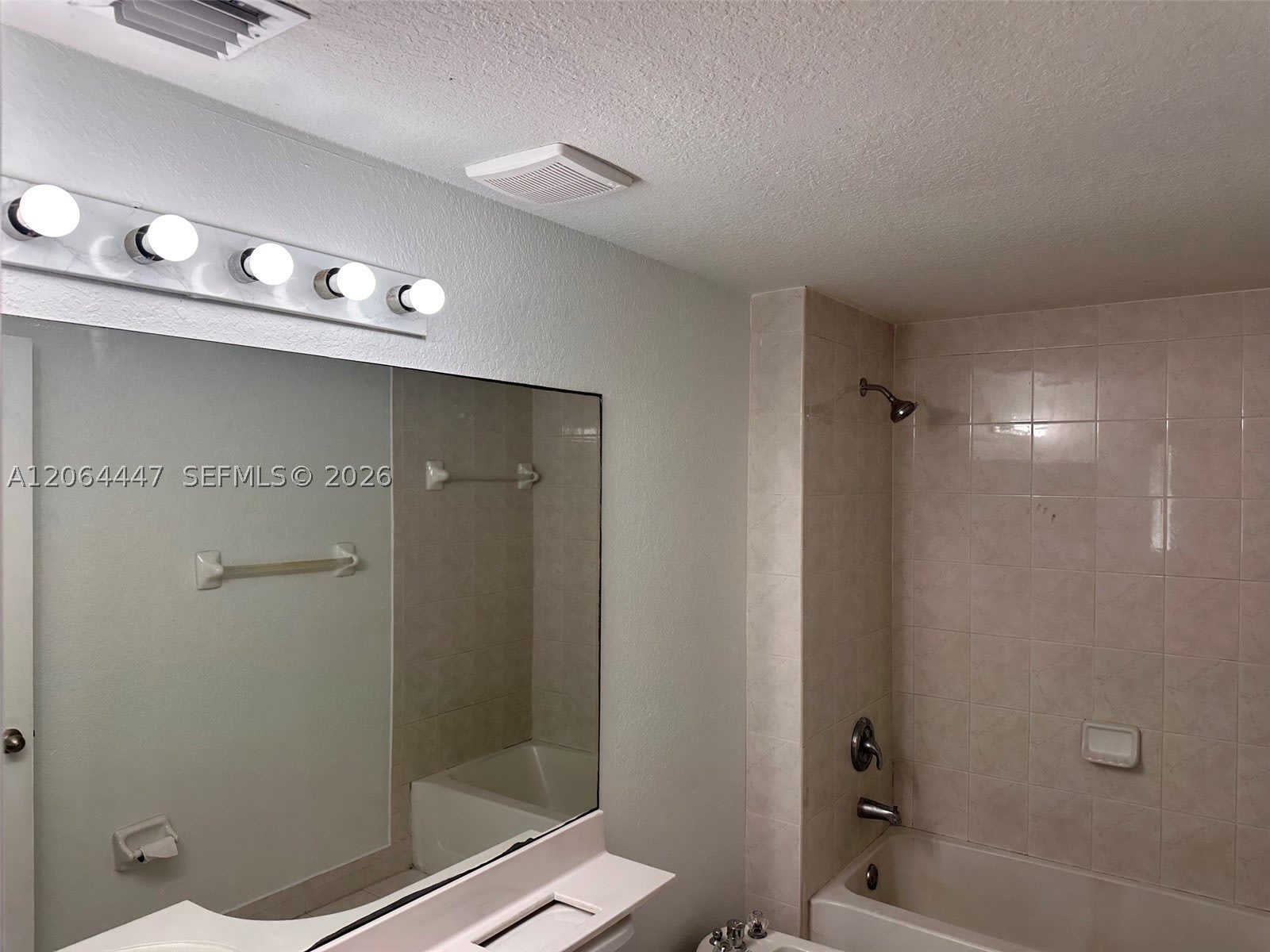 17350 NW 67th Ave – photo 3