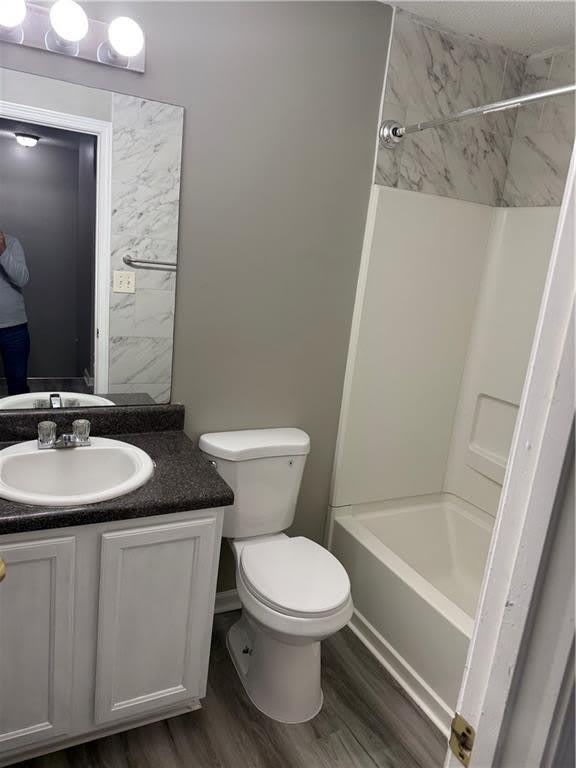 2324 Coach Way – photo 2
