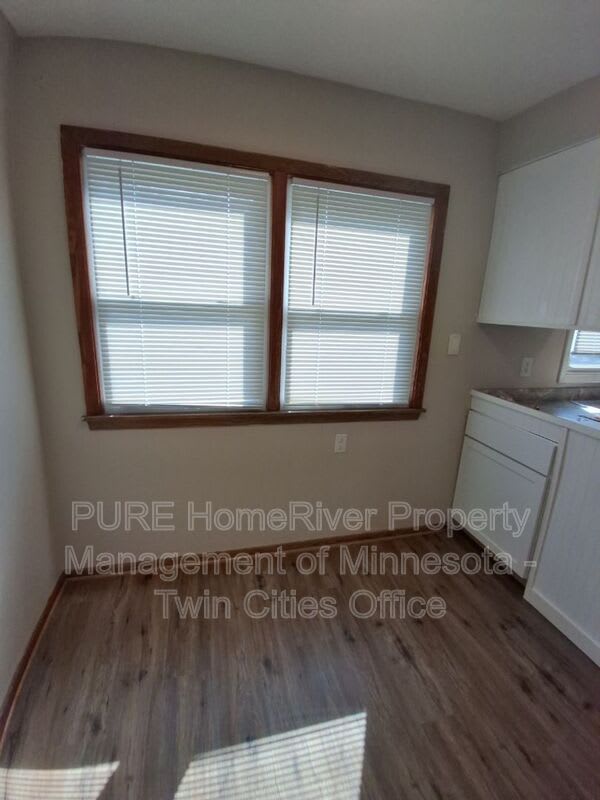 4703 5th St NE – photo 5