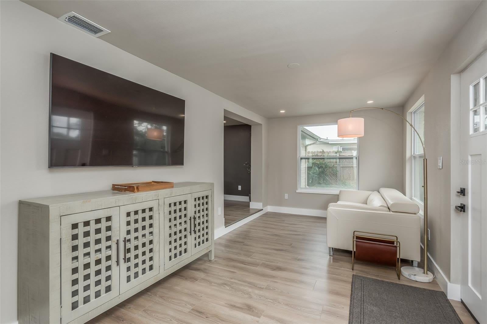 4036 Sunray Drive – photo 5