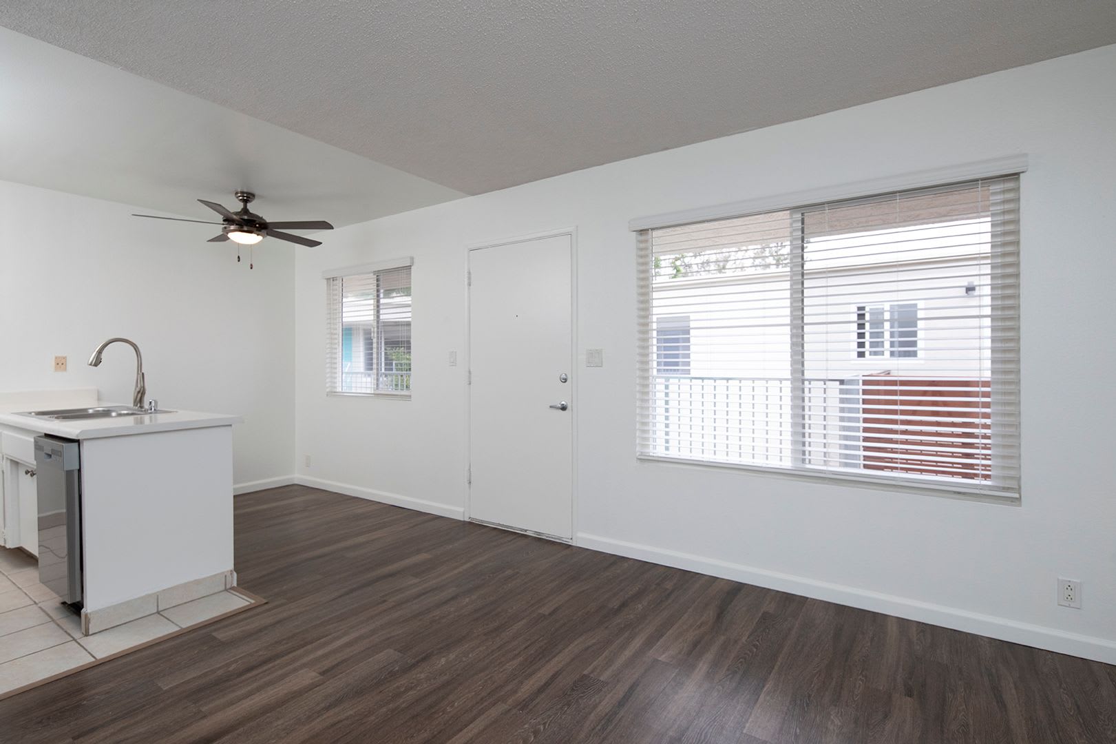 Villas at Carlsbad – photo 3