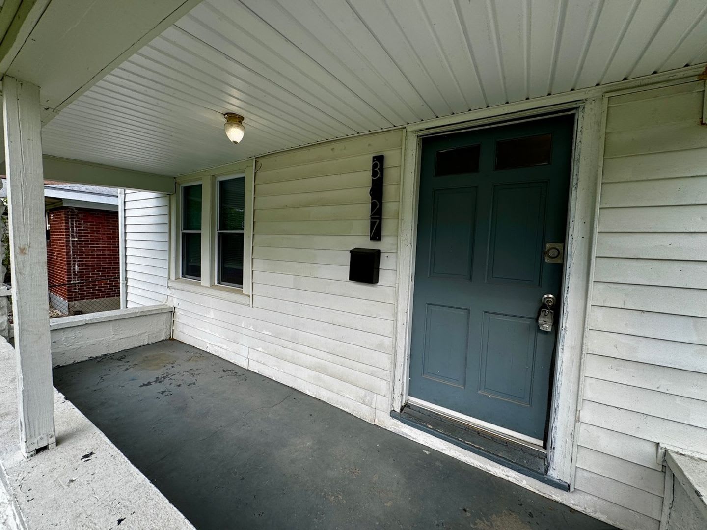 MOVE-IN SPECIAL – photo 2