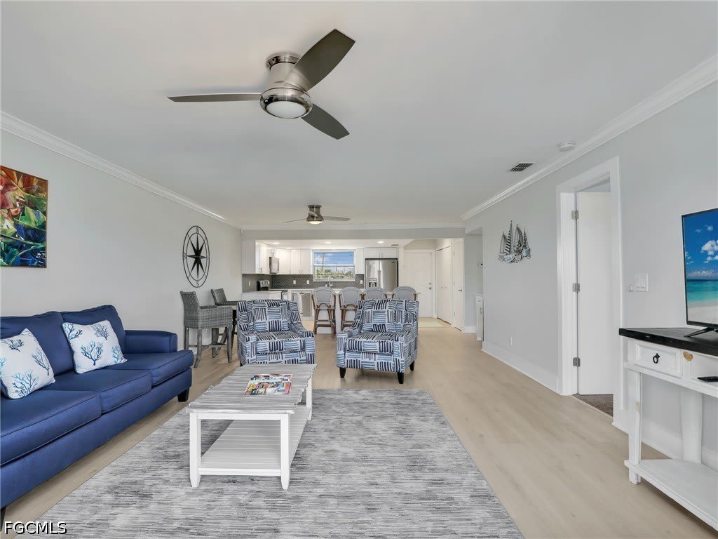 4817 SW 8th Place – photo 3