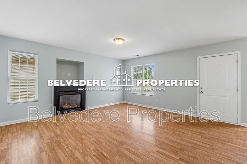 405 N. Dudley St – photo 4