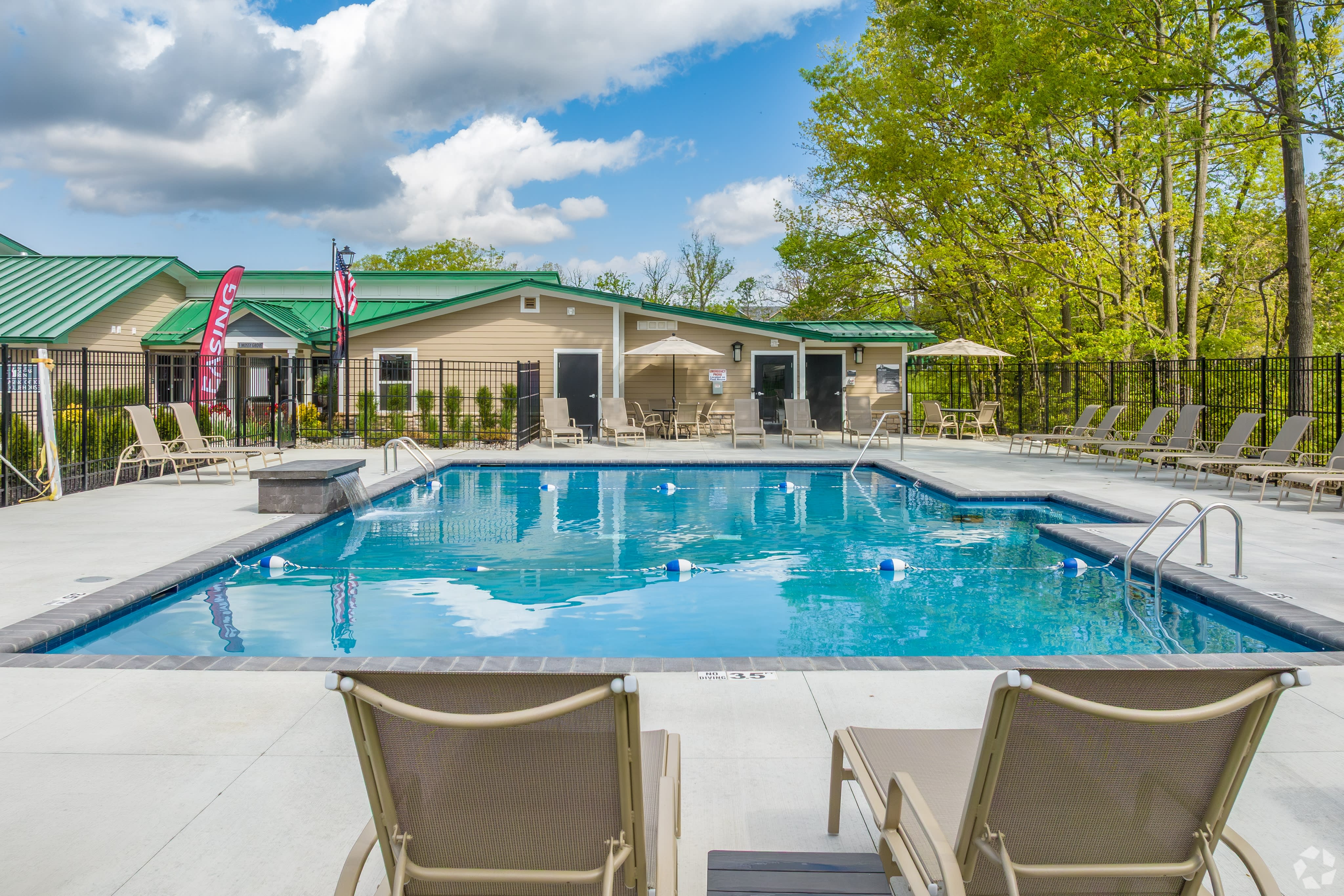 Flats at Sugar Run – photo 4