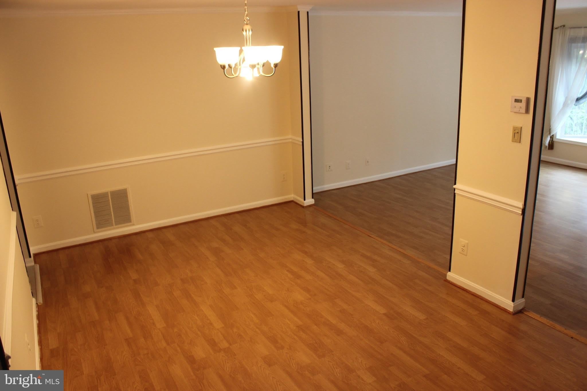 9685 WOODHENGE Court – photo 4