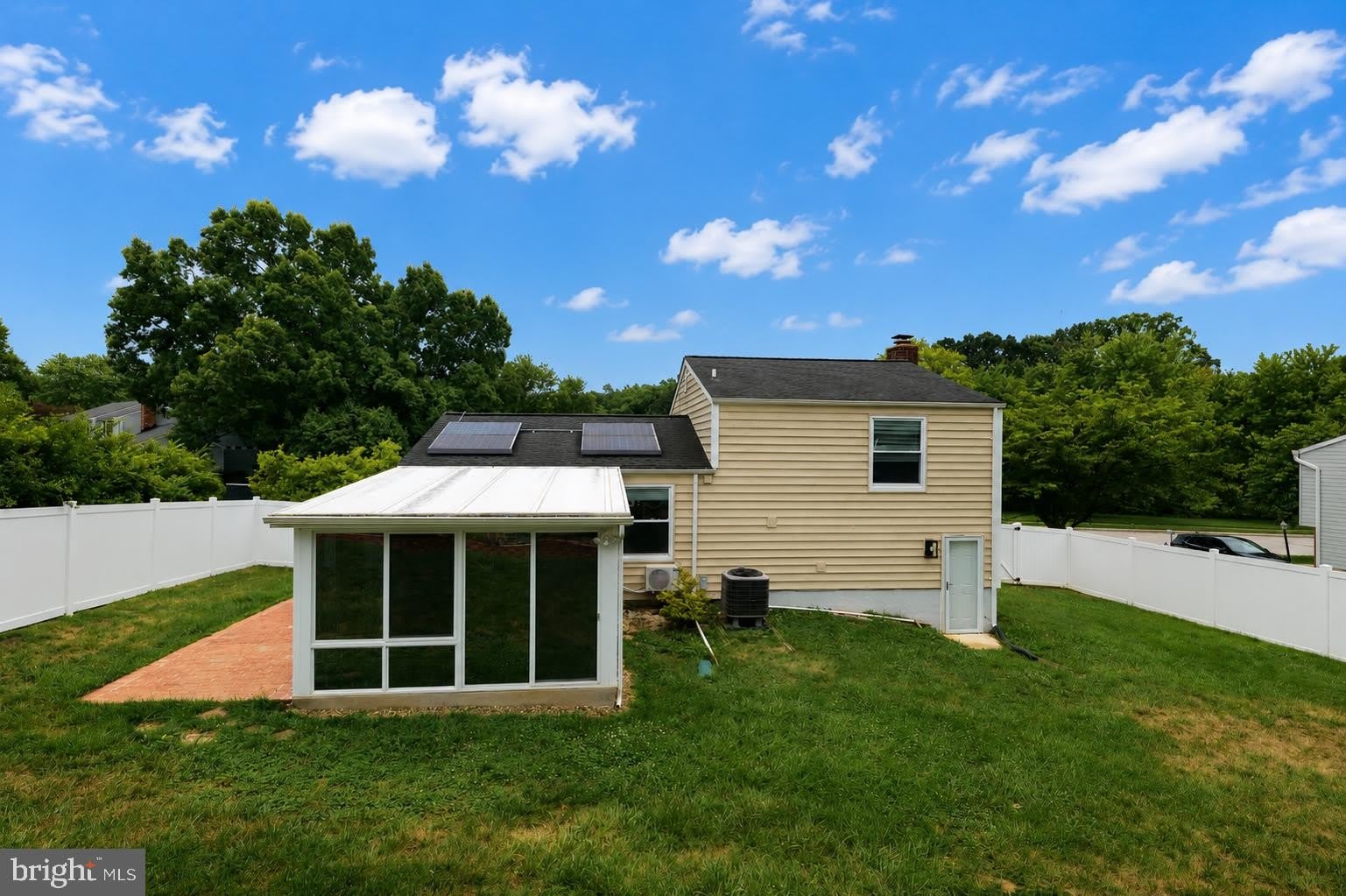 1414 KING WILLIAM Drive – photo 4