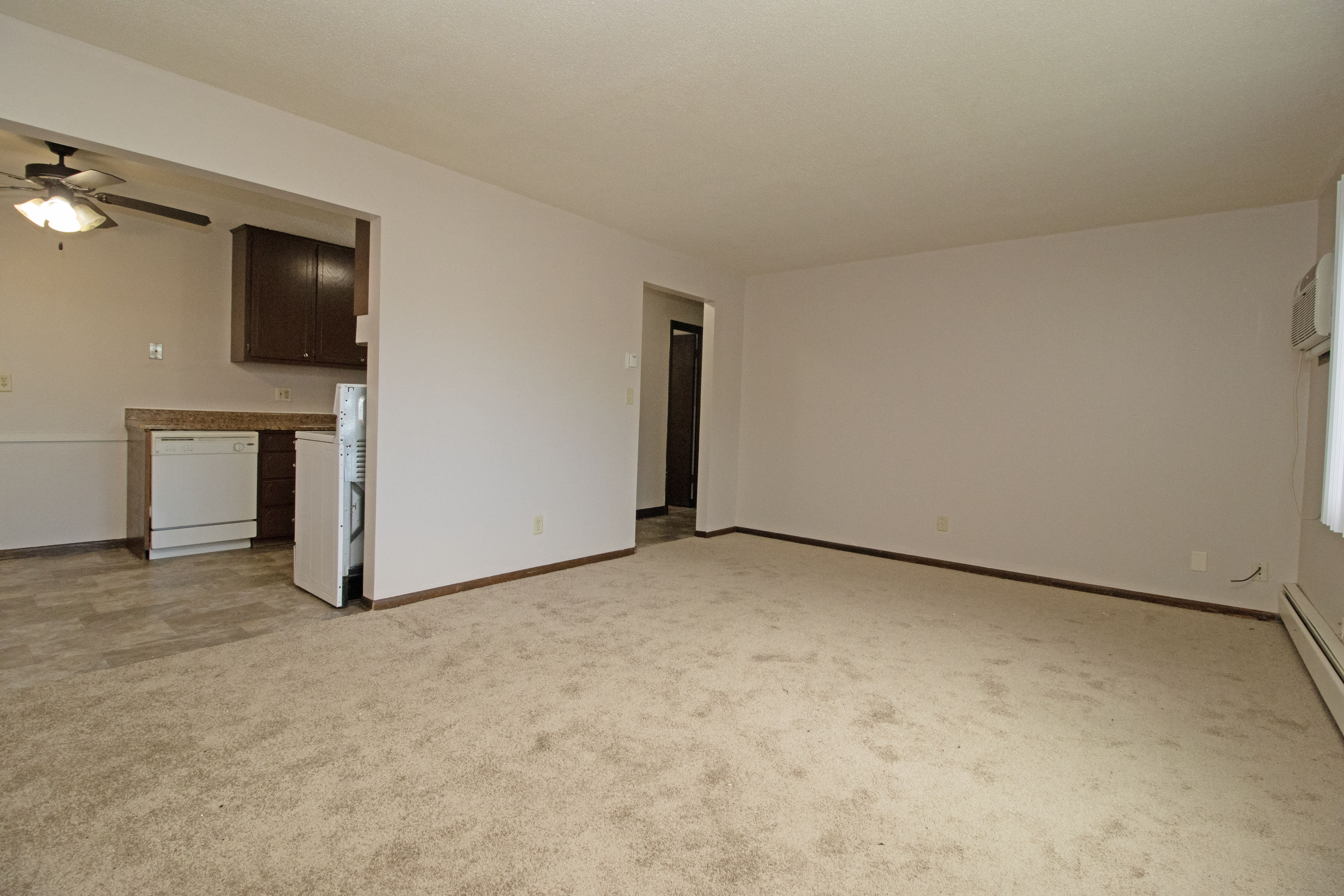625 12th Ave N – photo 4