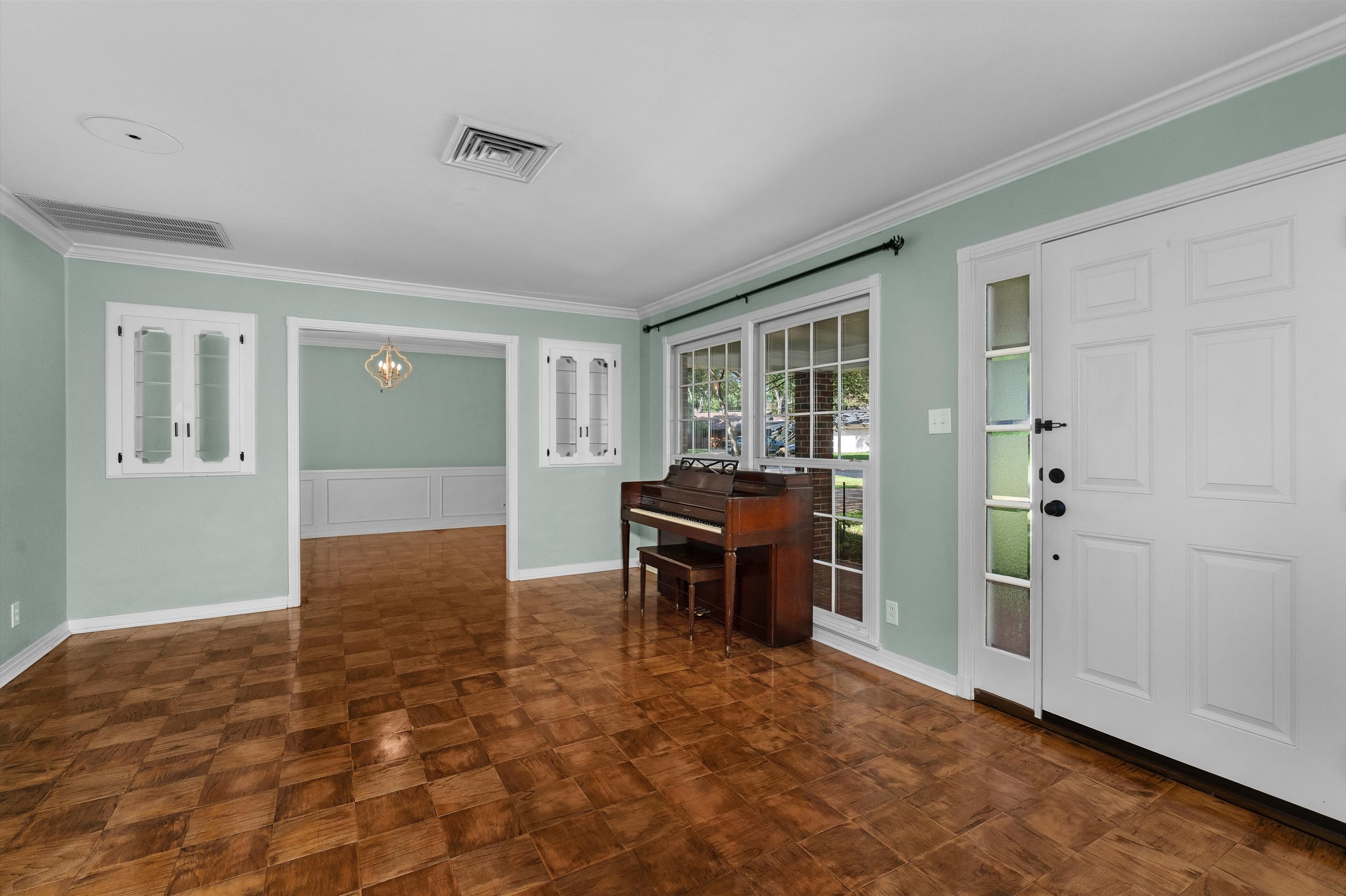 1918 Horton Avenue – photo 2