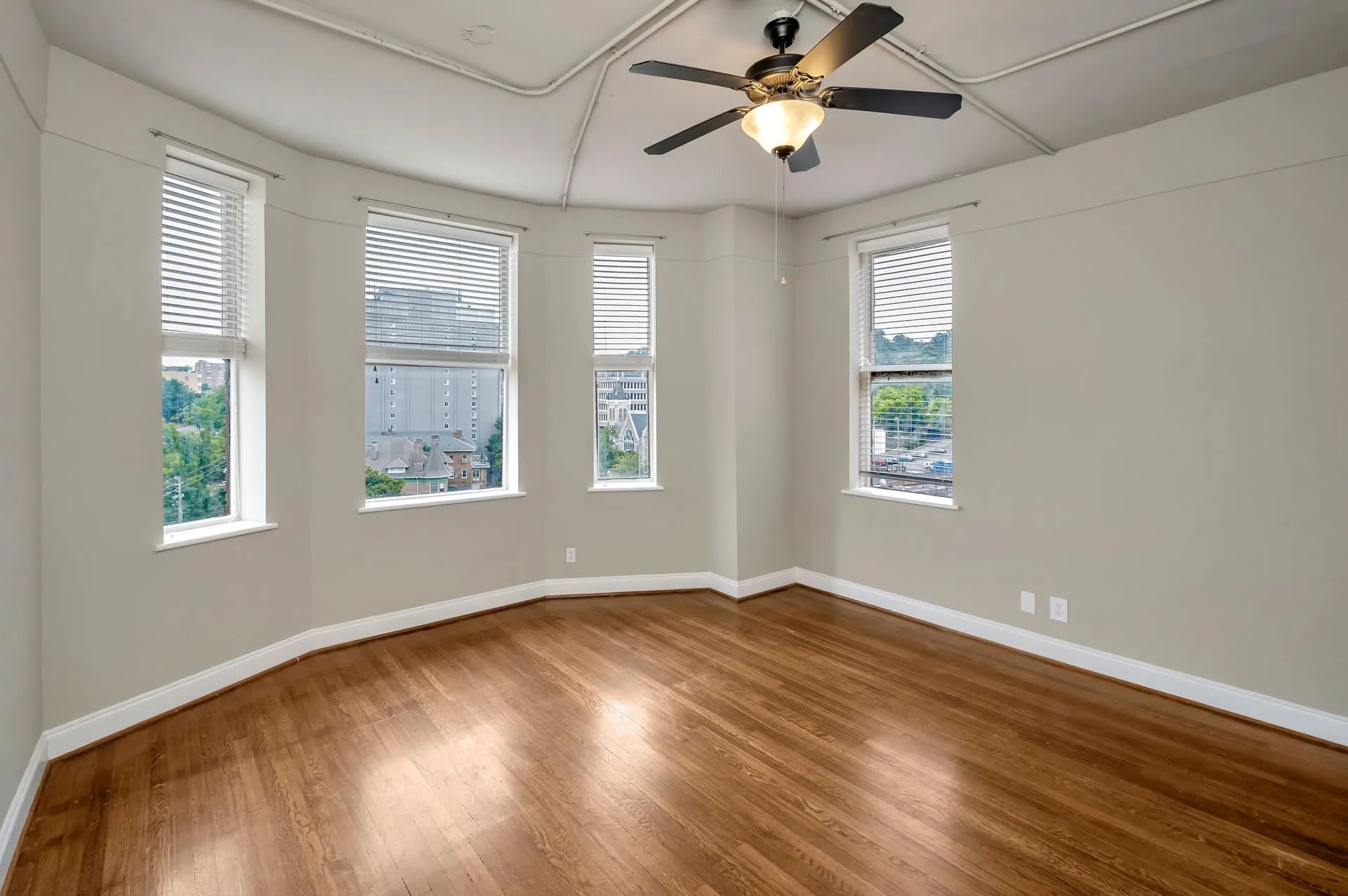 Terrace Court – photo 4