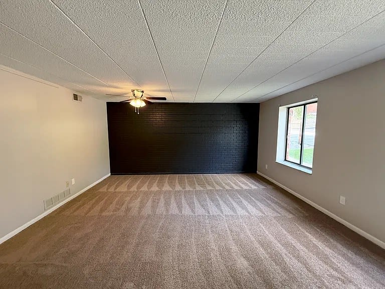 161 Churchill RoadApt. B – photo 3