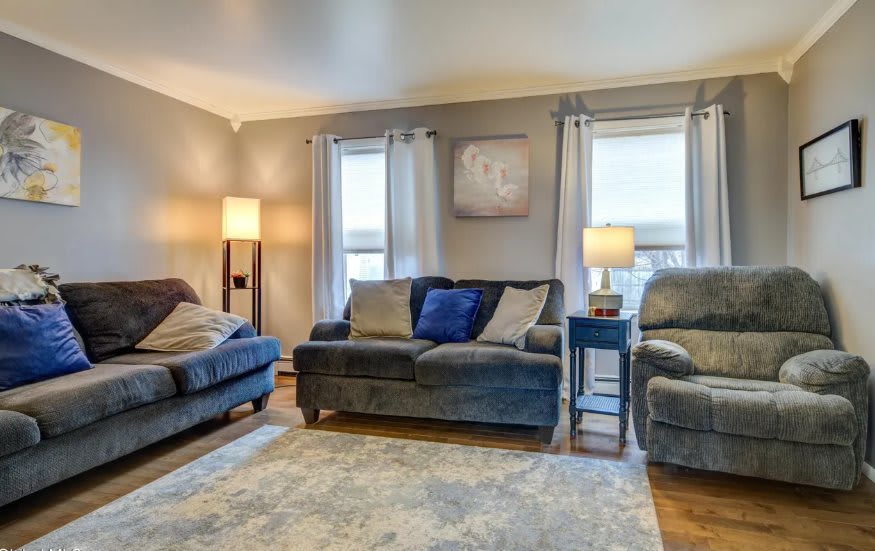 32 Richmond St – photo 2