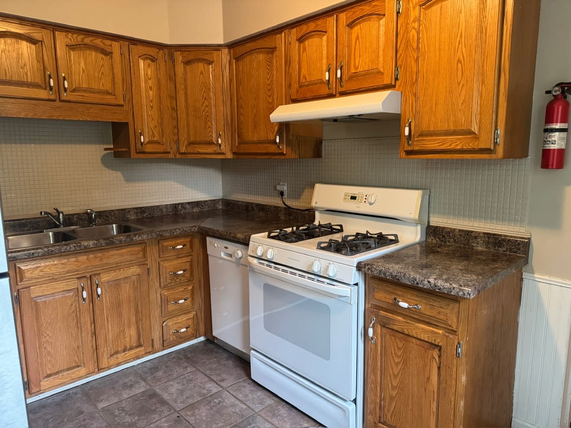 3318 Carolina Avenue – photo 4