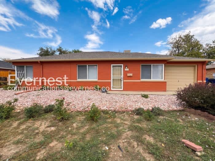 756 Ursula Street – photo 1