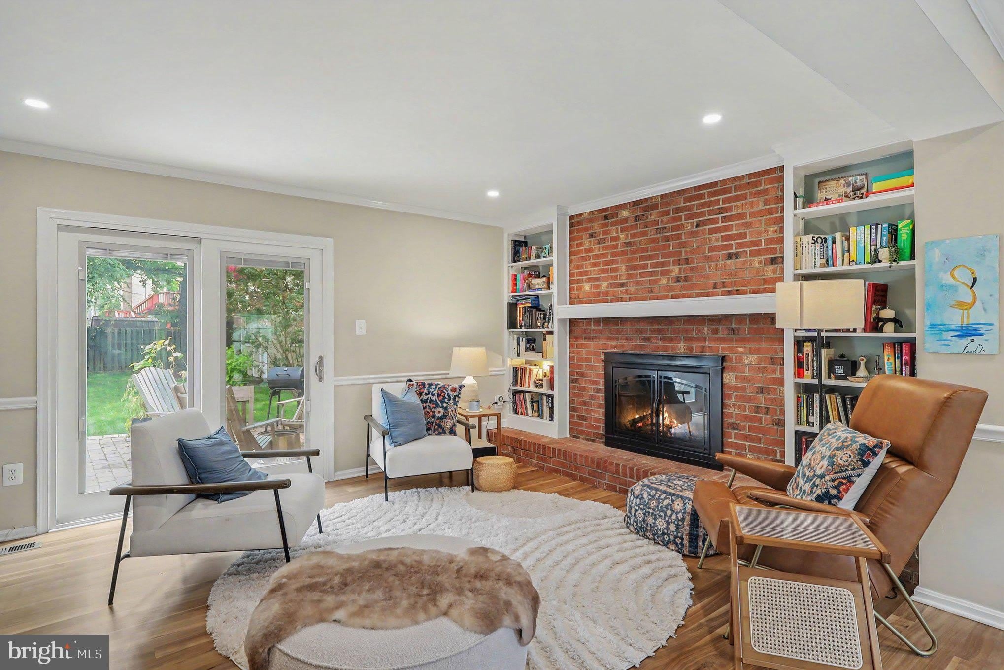 726 GENTLE BREEZE Court – photo 5