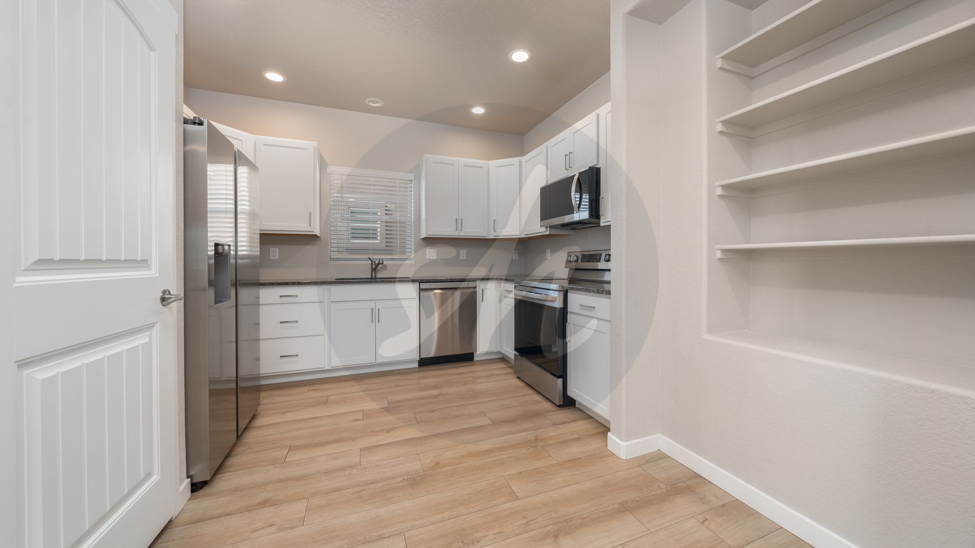 Modern Living Townhome In Palomino Ranch – photo 5