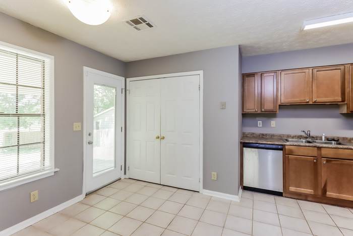 2953 Woodforest Lane – photo 5