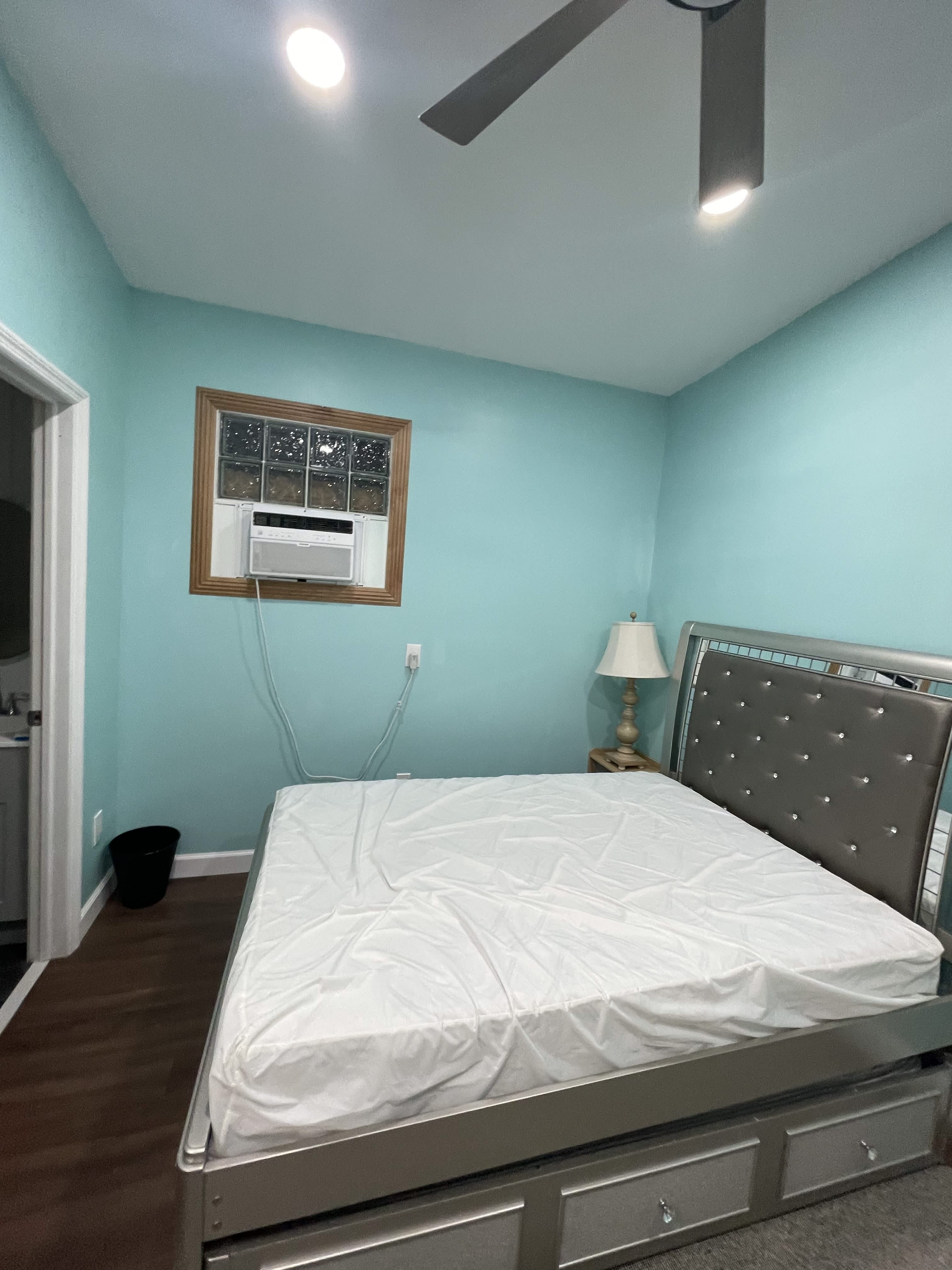 1126 Northwest 1st Avenue – photo 3