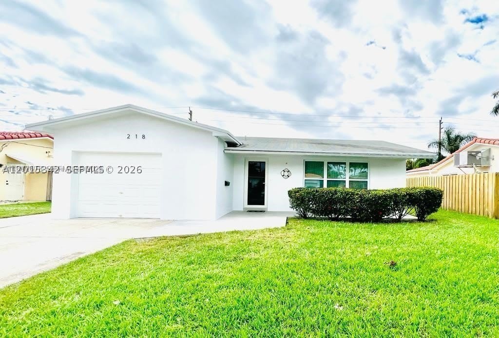 218 Se 3Rd Pl – photo 1