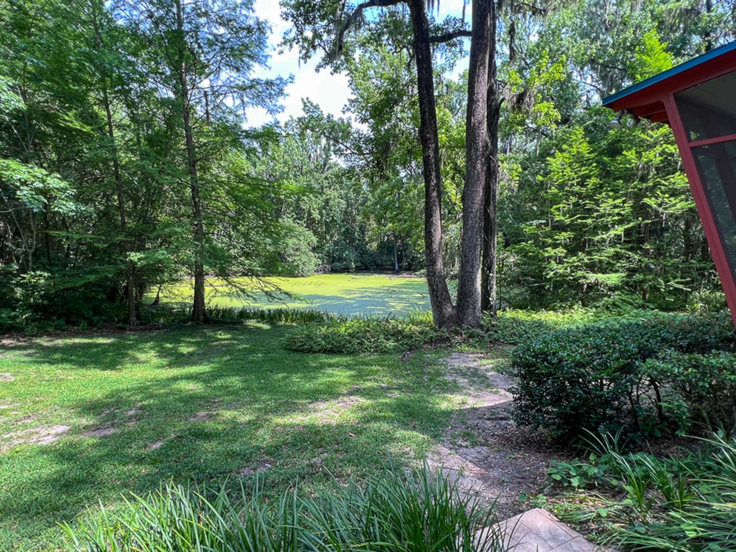 2BR/2BR Near Law School – photo 3