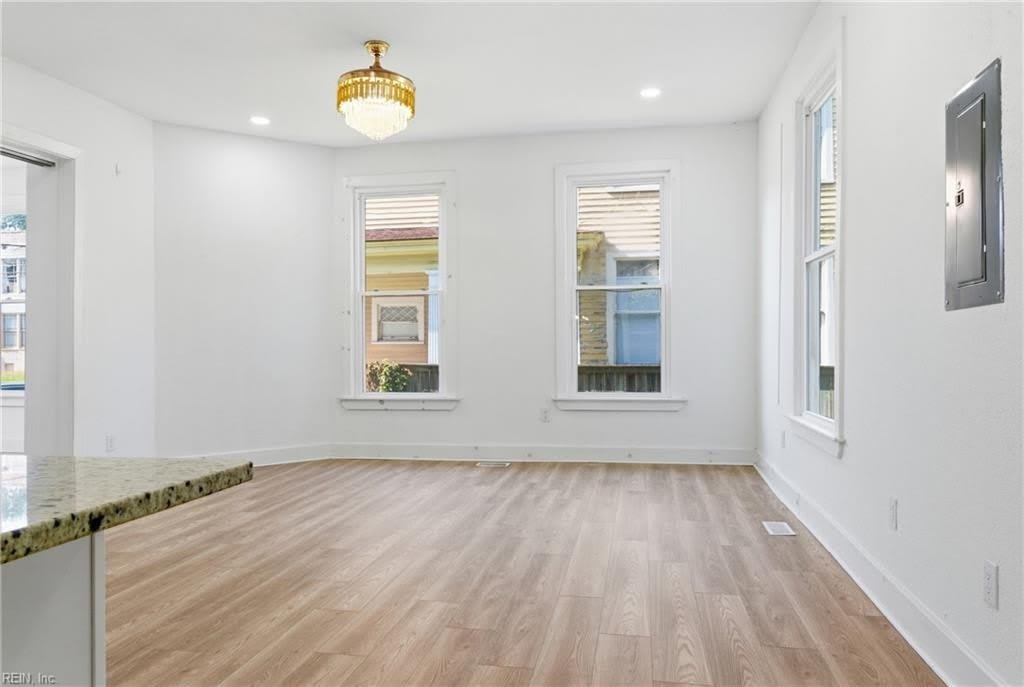 123 Saint James Avenue – photo 5