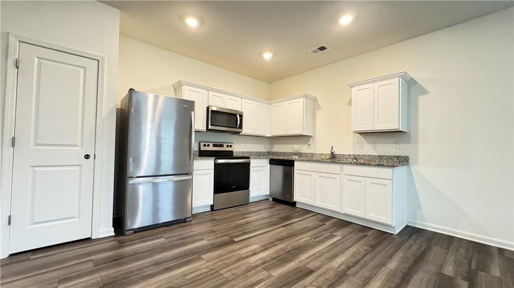 204 Fenchurch Way – photo 4