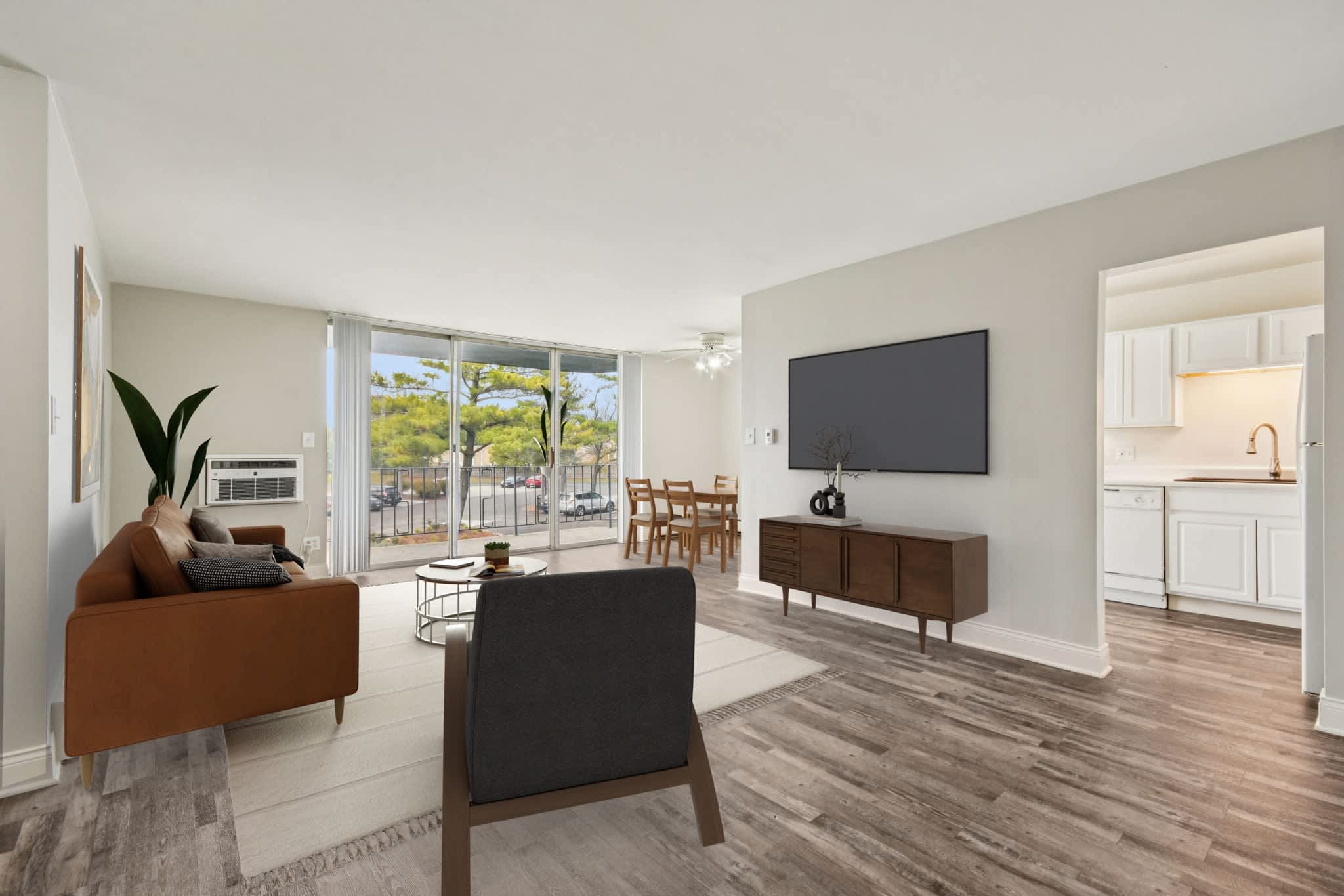 Reserve on Washington – photo 3