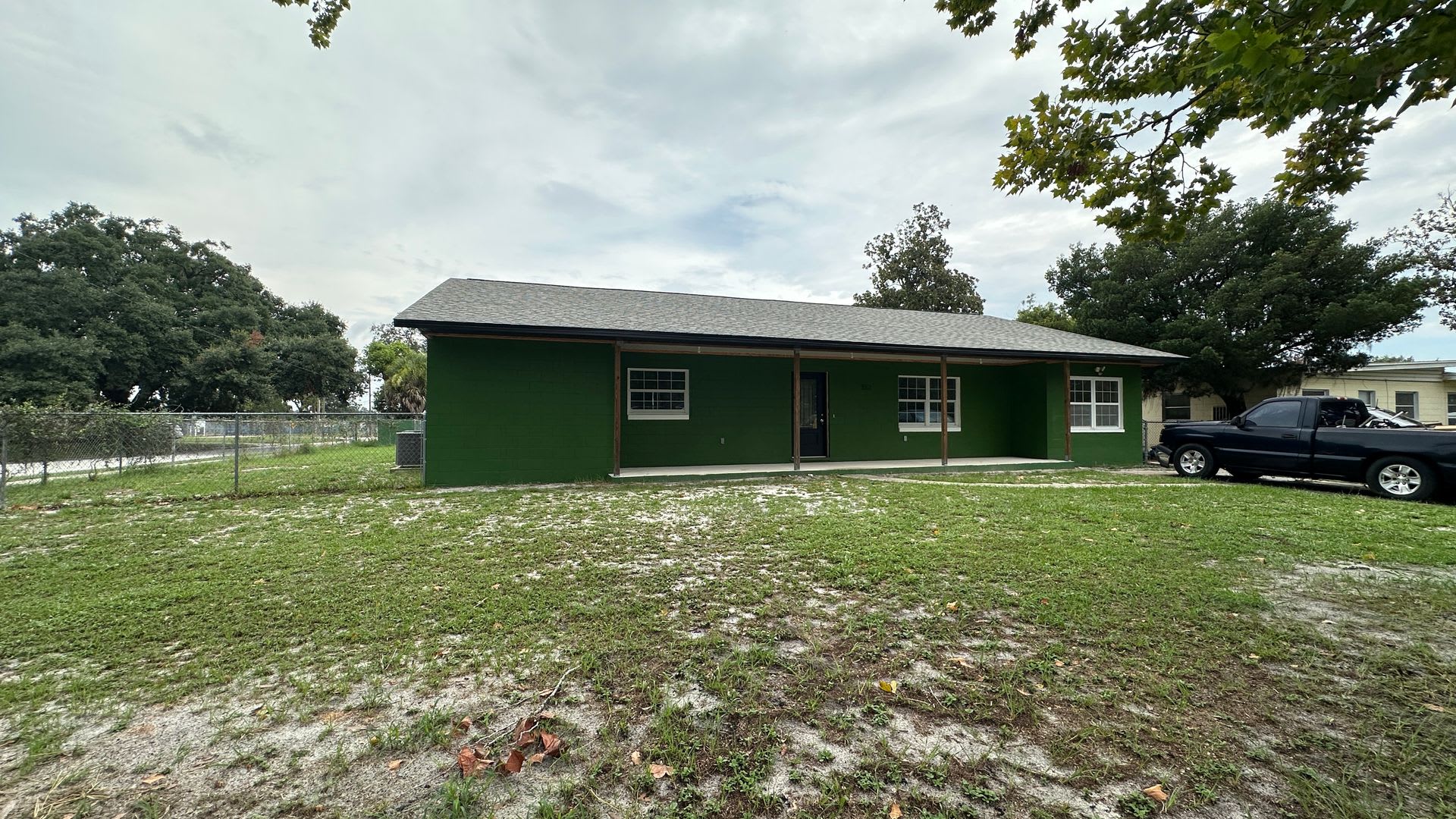 Fully Renovated 3BR – photo 1