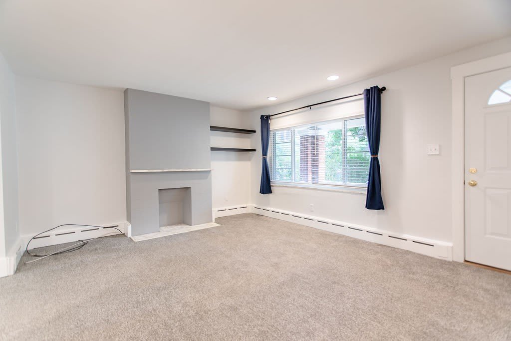 6331 Alderson St – photo 4