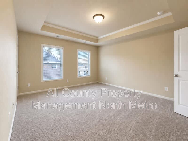 4905 Hudson Square – photo 5