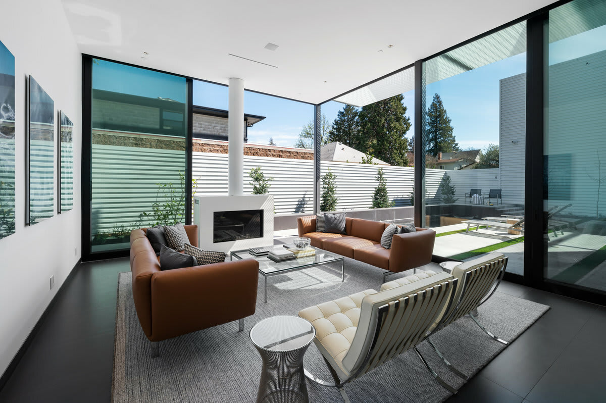 212 Tucker Street – photo 2