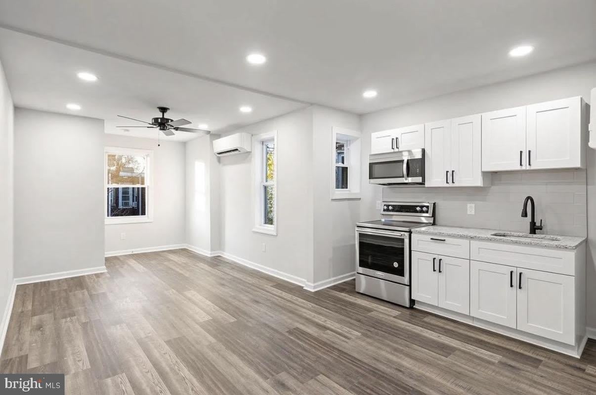 4334 PARRISH Street – photo 3
