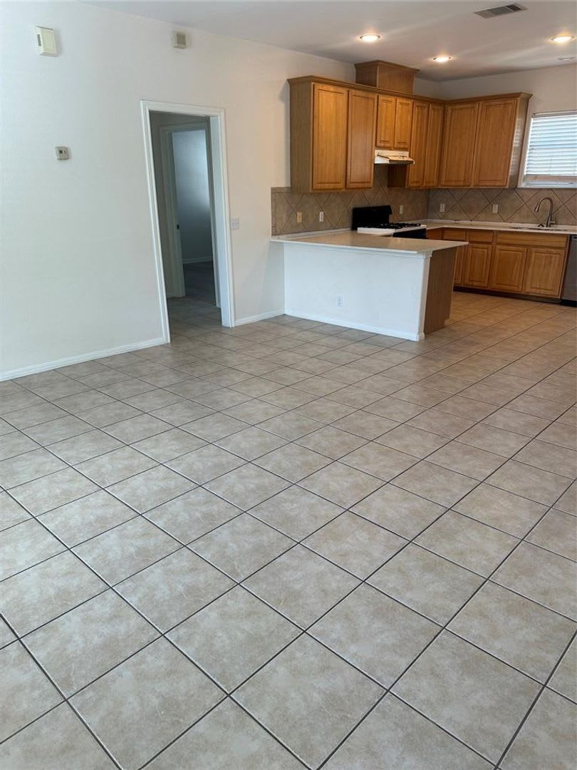 5401 Evans b – photo 2