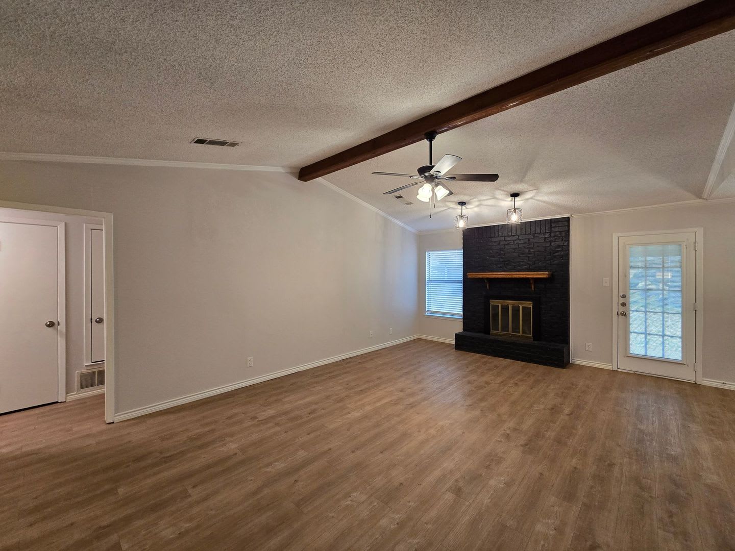 Back To School Rent Special 250 Gift Card – photo 2