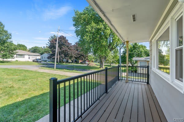 25 Franklin Avenue – photo 3