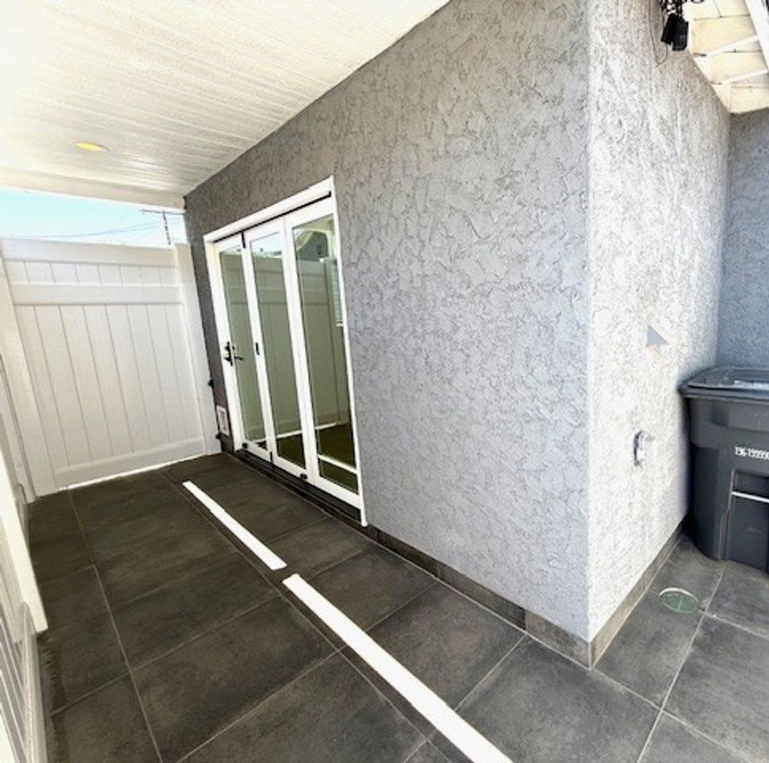 **AVAILABLE NOW!!!** 1 BR PATIO HOME (ADU) IN LAKEWOOD – photo 2