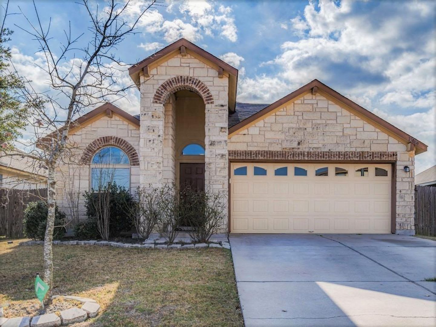 3 BR/2BA – photo 1
