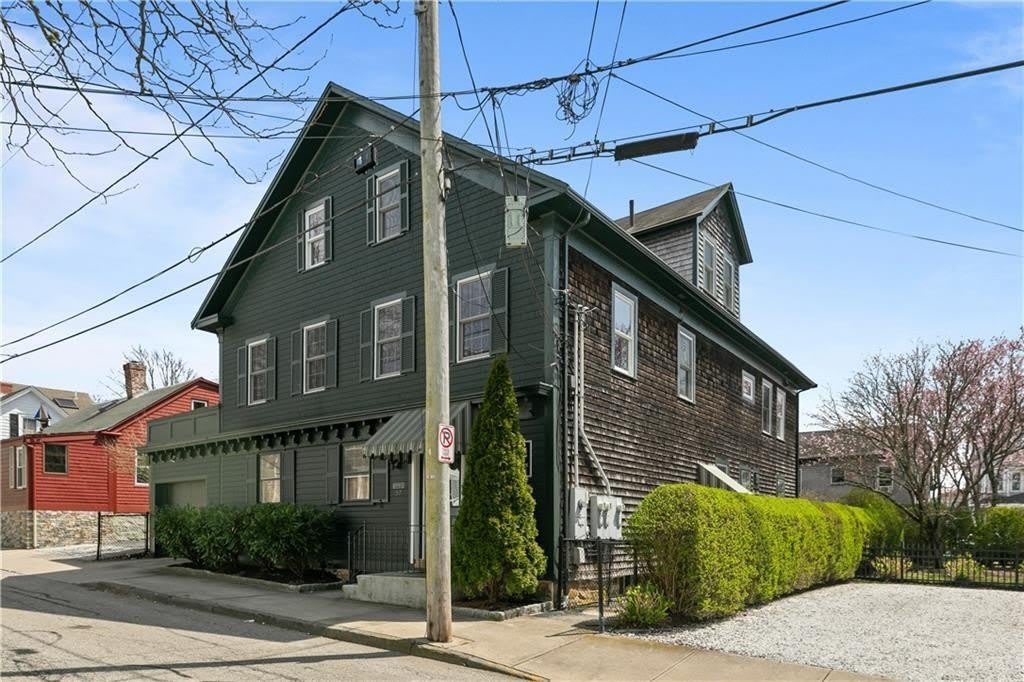 37 Lee Avenue – photo 2