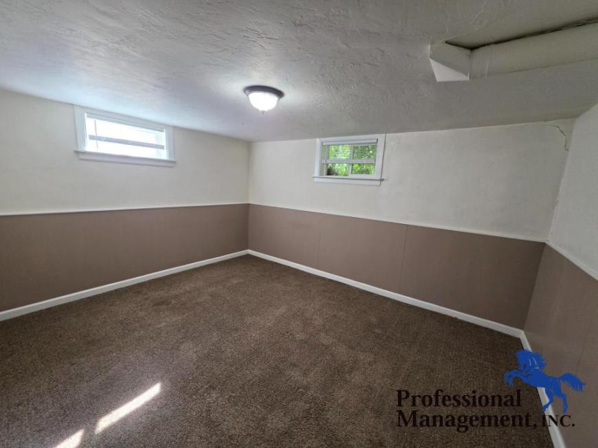 106 Alderson Ave – photo 5