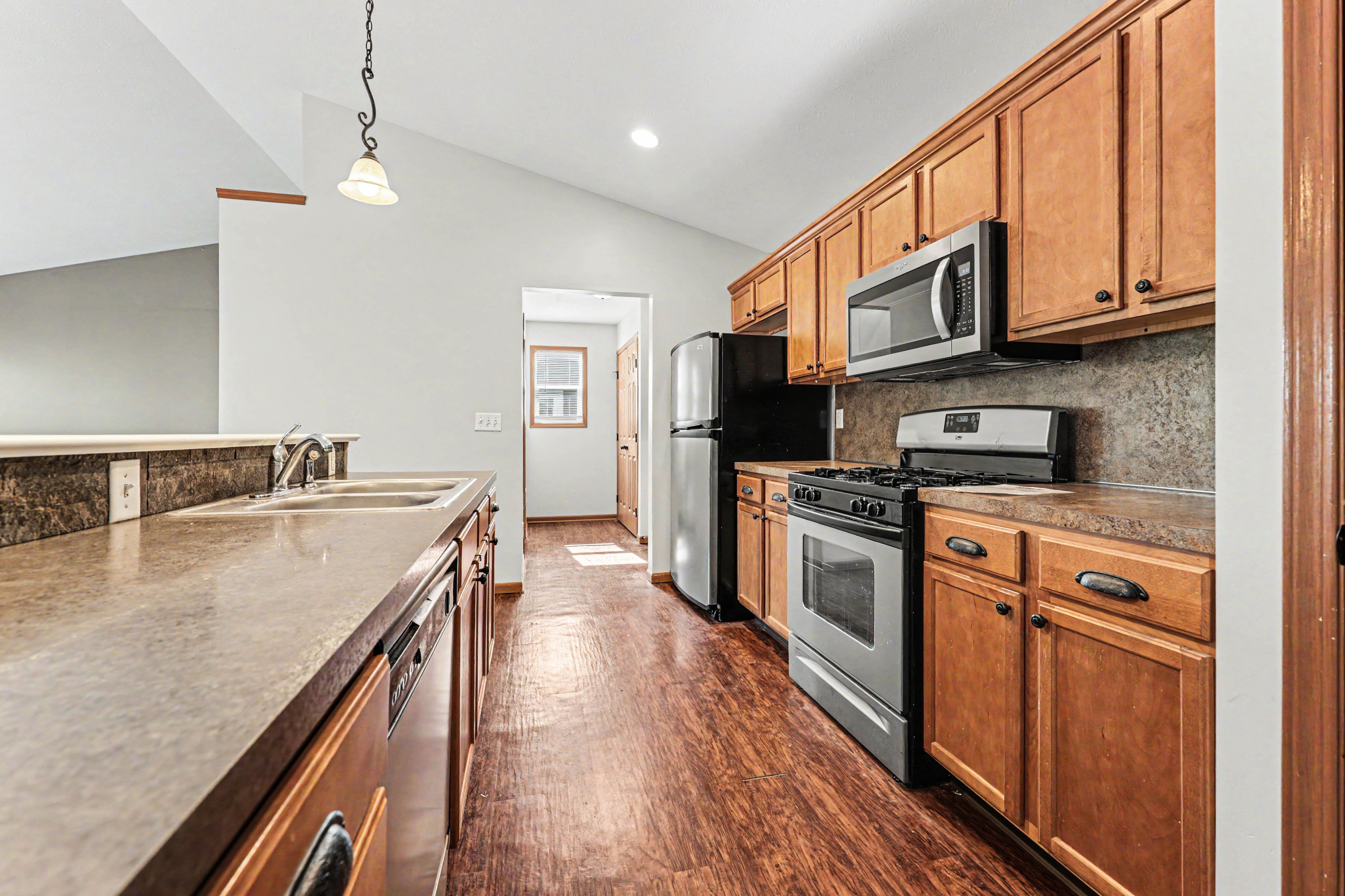 3822 Richmond St NW – photo 5