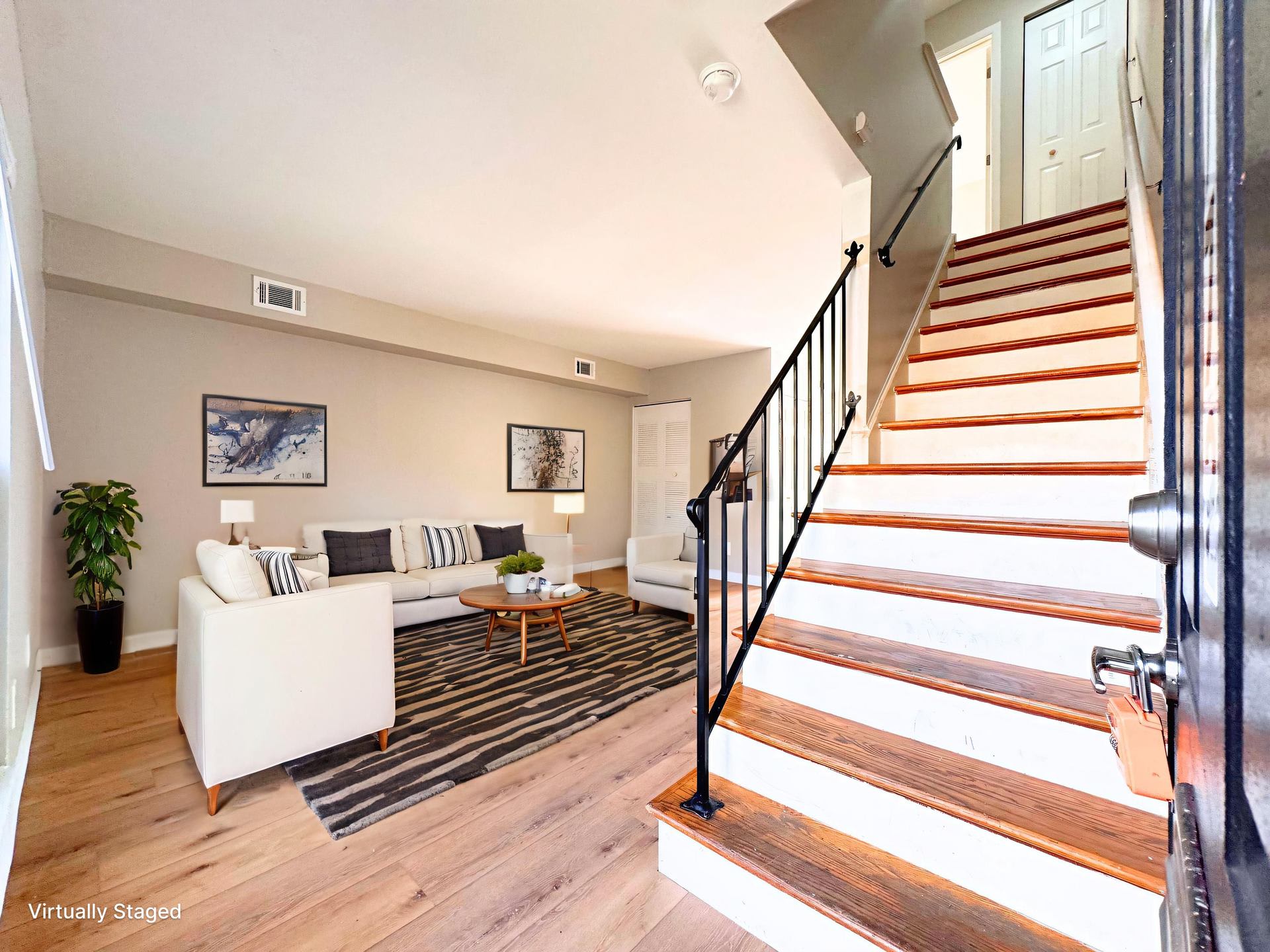 Affordable, Spacious Townhome Living in Middletown – photo 5