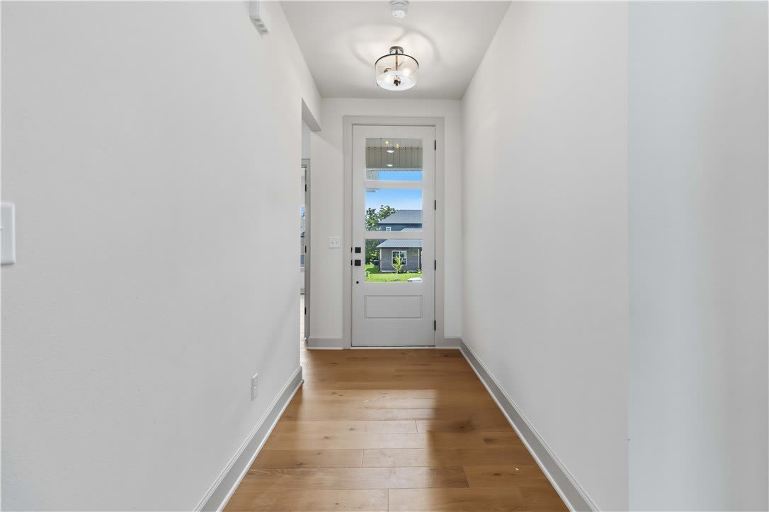 1071 Whistler Street – photo 5