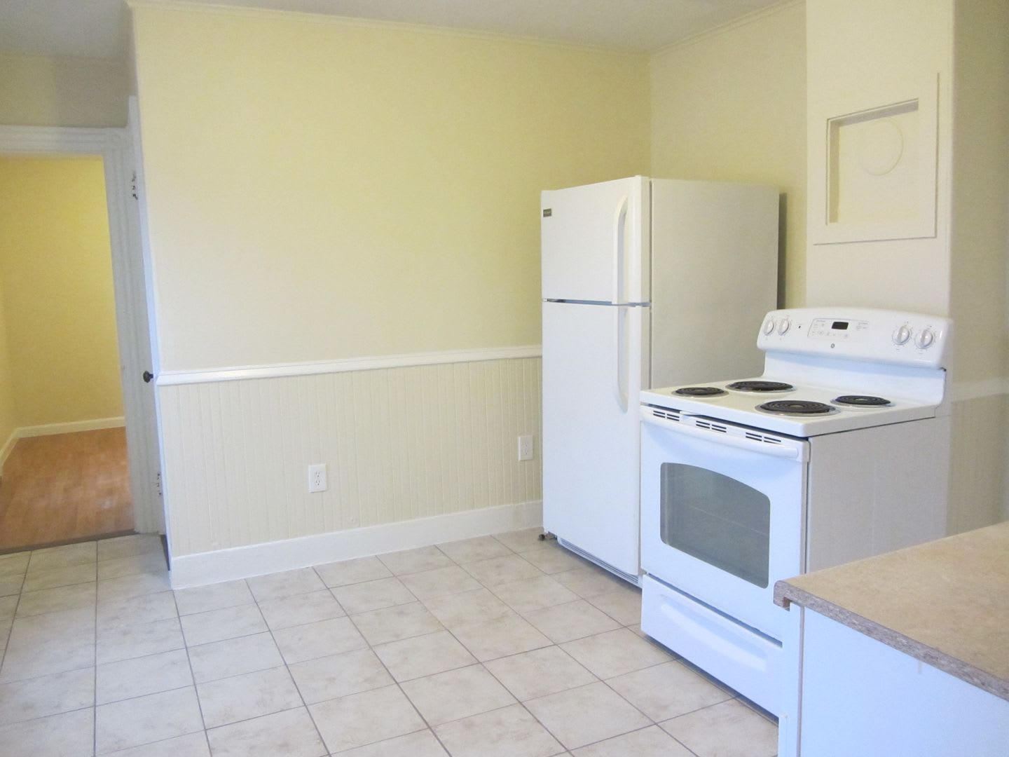 44 Jefferson St – photo 3