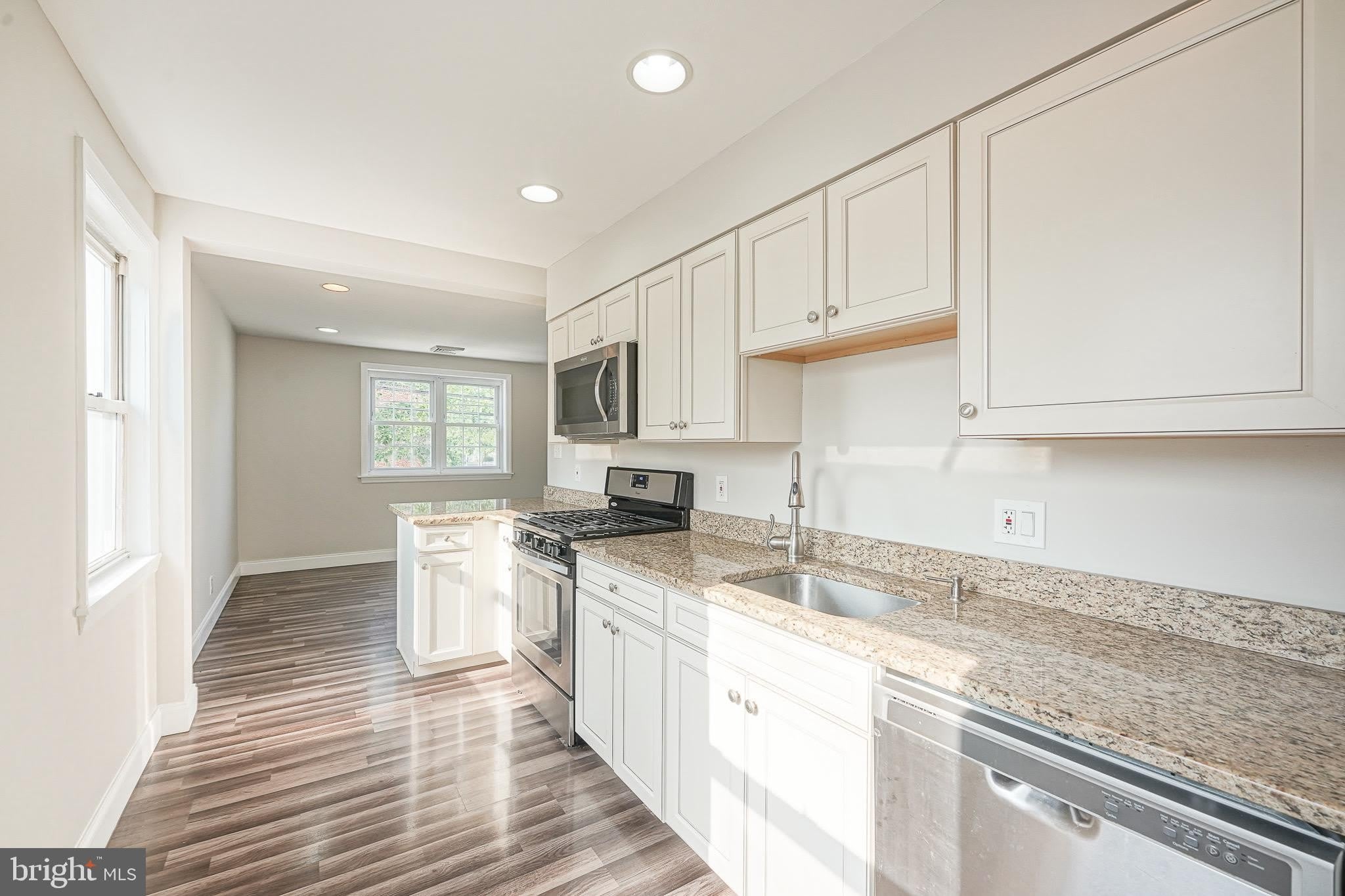 69 A ELLIS Street – photo 1