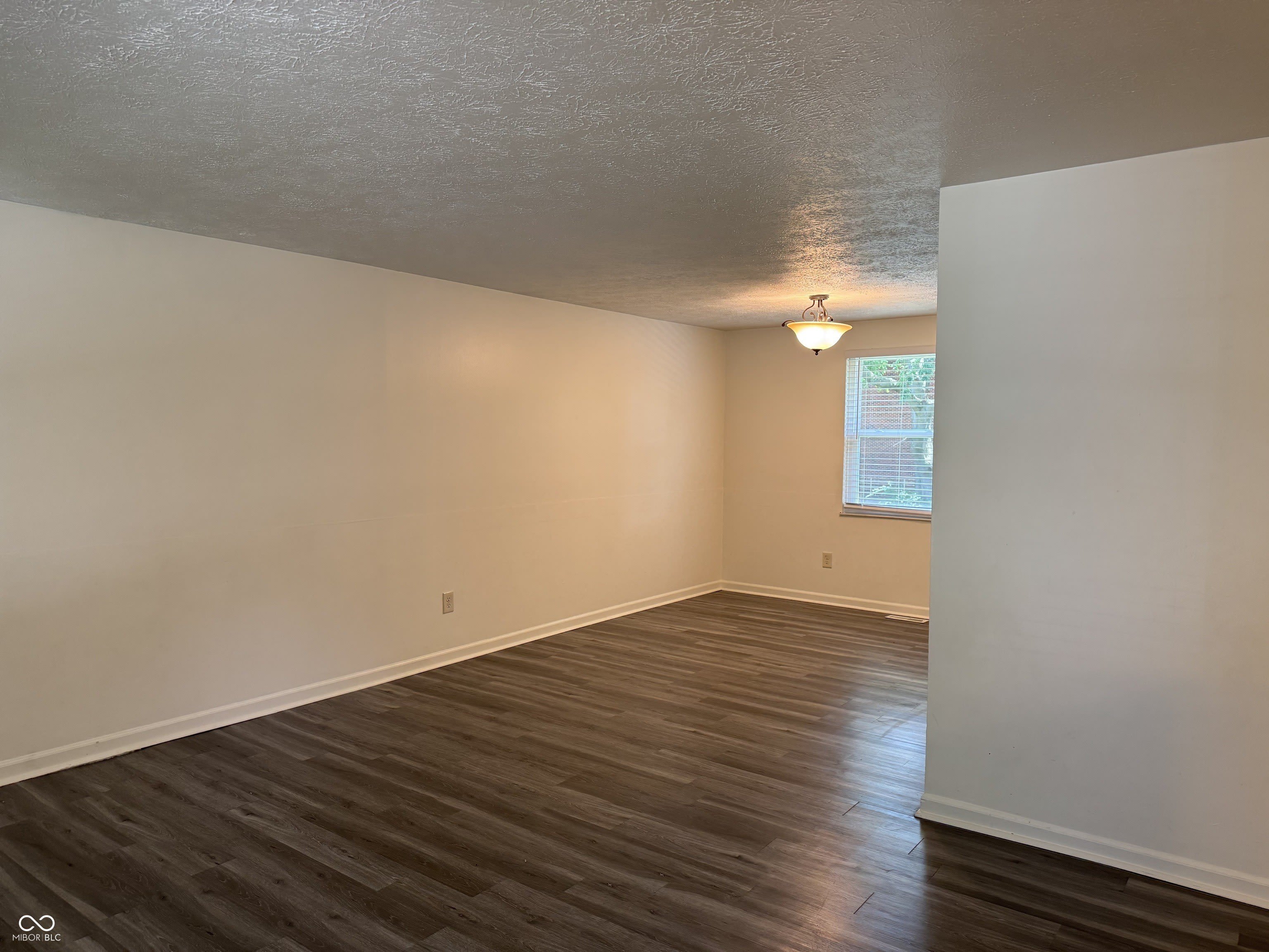 7717 Cambridge Drive – photo 4