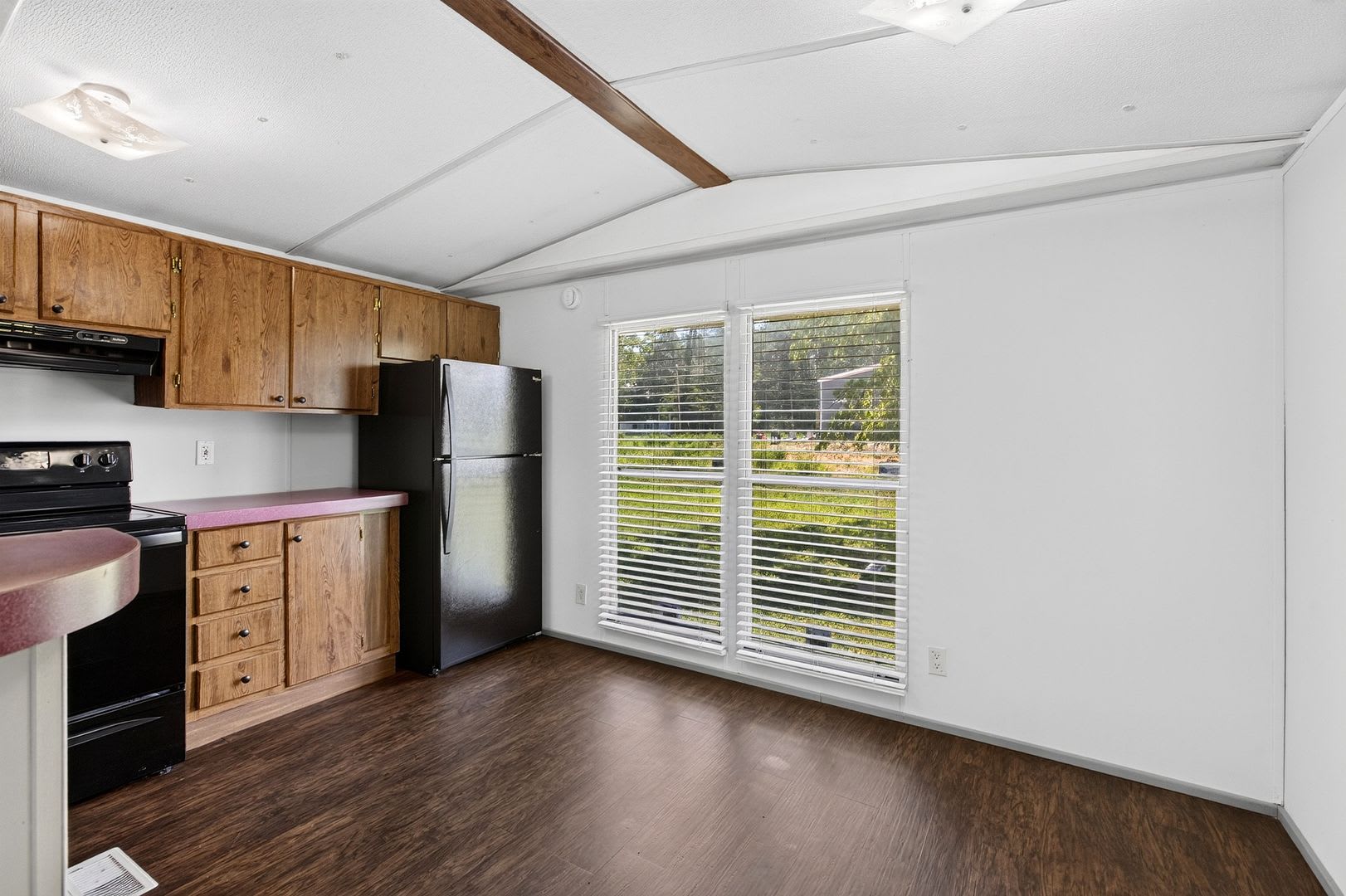 7853 Grasshopper Rd – photo 2