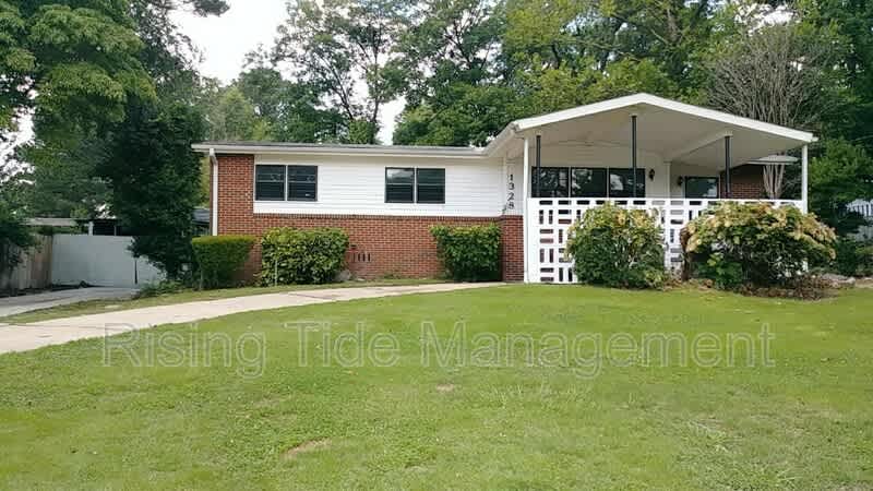 1328 Hatfield Ln – photo 1