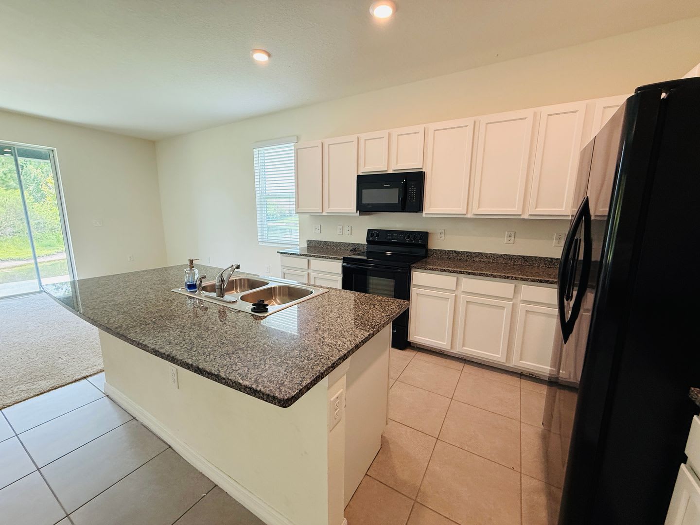 Beautiful 3 Bedroom Loft Townhome For Rent In North Tampa Land O Lakes – photo 4