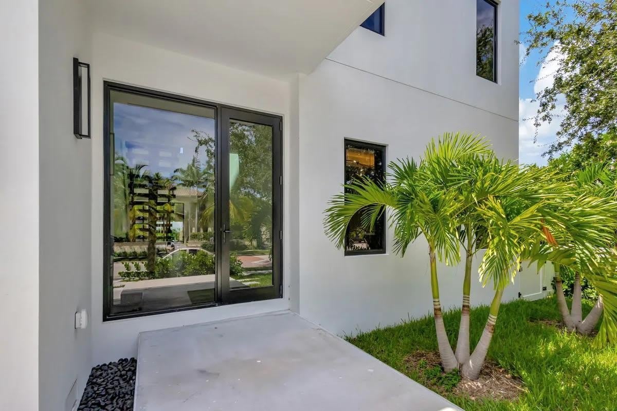 214 28th Street – photo 4